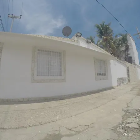 Casa Playa Agua Viva Cartagena